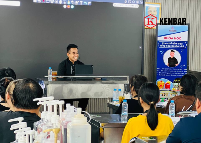 Khóa học pha chế đồ uống online – Có đáng để thử không