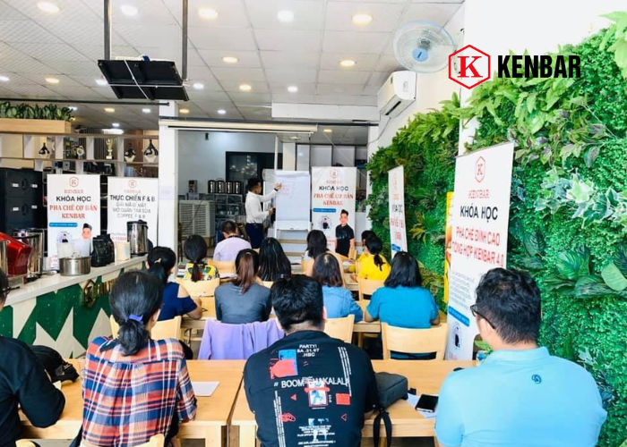Cơ sở vật chất hiện đại, vị trí trung tâm