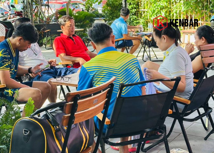 Khách hàng mục tiêu – Ai sẽ đến quán của bạn
