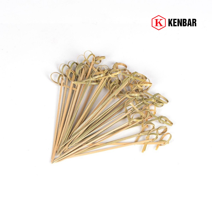 Tăm Tre Xiên Trái Cây – Gói 100 Chiếc (12 CM)